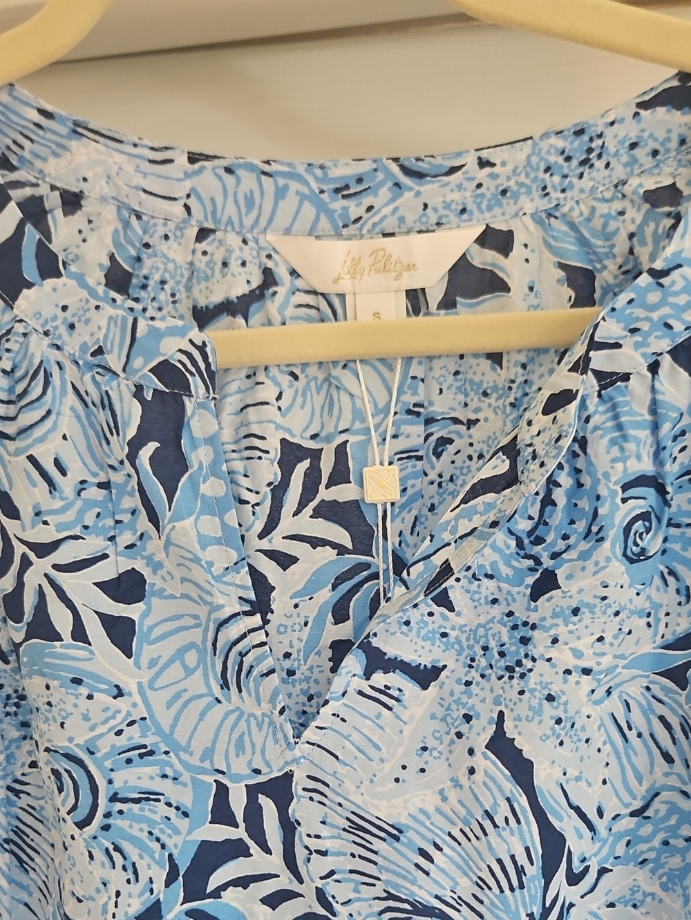 Lilly Pulitzer Coastal Constellation Blue Blouse - Picture 2 of 6